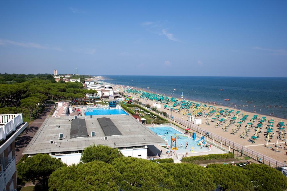 Regent'S Hotel Lido di Jesolo Ngoại thất bức ảnh