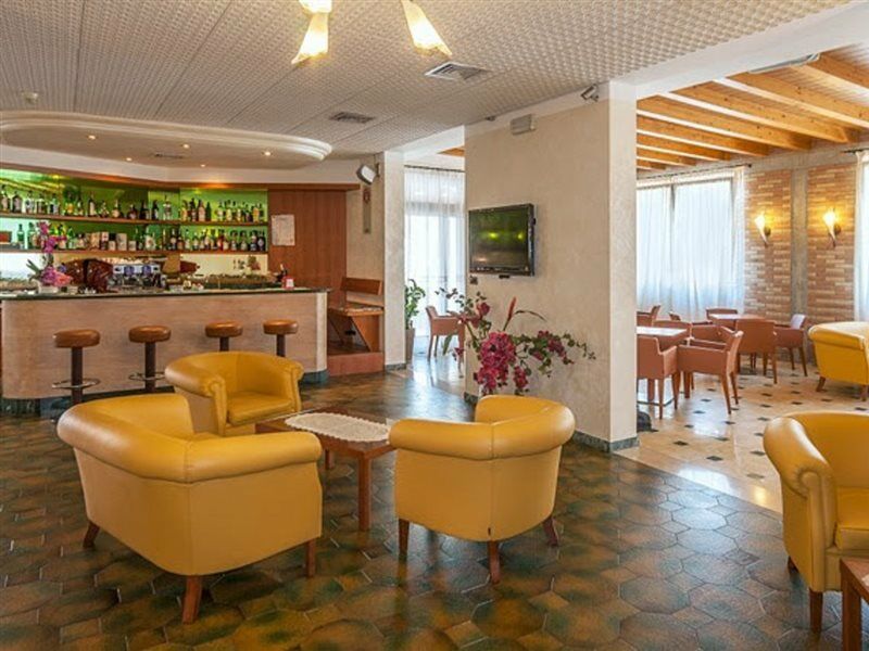 Regent'S Hotel Lido di Jesolo Ngoại thất bức ảnh